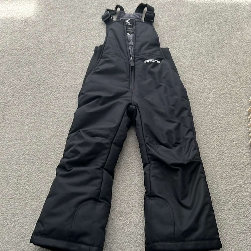 Boys/ Unisex Arctix Snowsuit XXS/ 4T Black